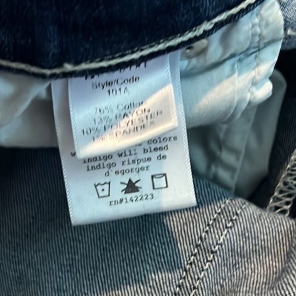 McGuire Denim,Size 31, Button-Fly Skinny Jeans PRICE IS FIRM. - Picture 3 of 12